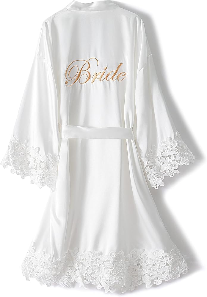 Giova Bride and Bridesmaid Bathrobe With Lace Trim Getting Ready Bridal Shower Robe Wedding Day Kimono