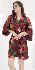 Women short peony robe 