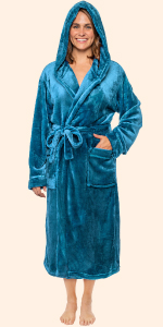 Women&#39;s Fleece Hooded Robe ladies