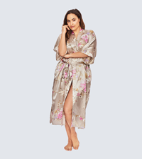 KIM+ONO Women''s Curve and Plus Size Satin Polyester Kimono Robe - Chrysanthemum & Crane Willow