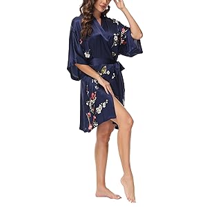 OSCAR ROSSA Women''s Digitally Printed Silk Sleepwear 100% Silk Short Robe Kimono