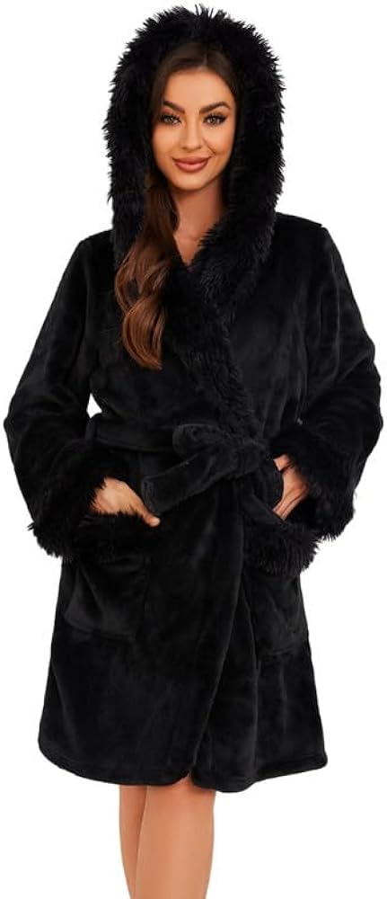 Women Hooded Plush Short Robe Soft Warm Fleece Bathrobe Fluffy Cute Spa Robe